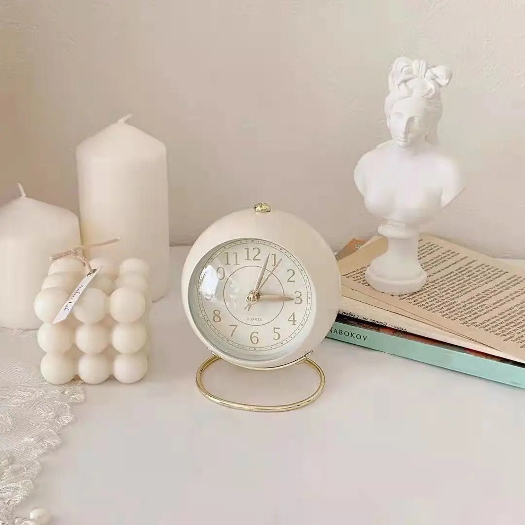 Réveil retro silencieux avec veilleuse