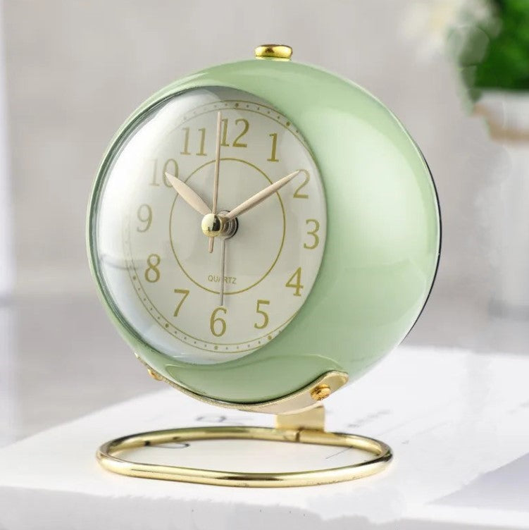 Réveil retro silencieux avec veilleuse